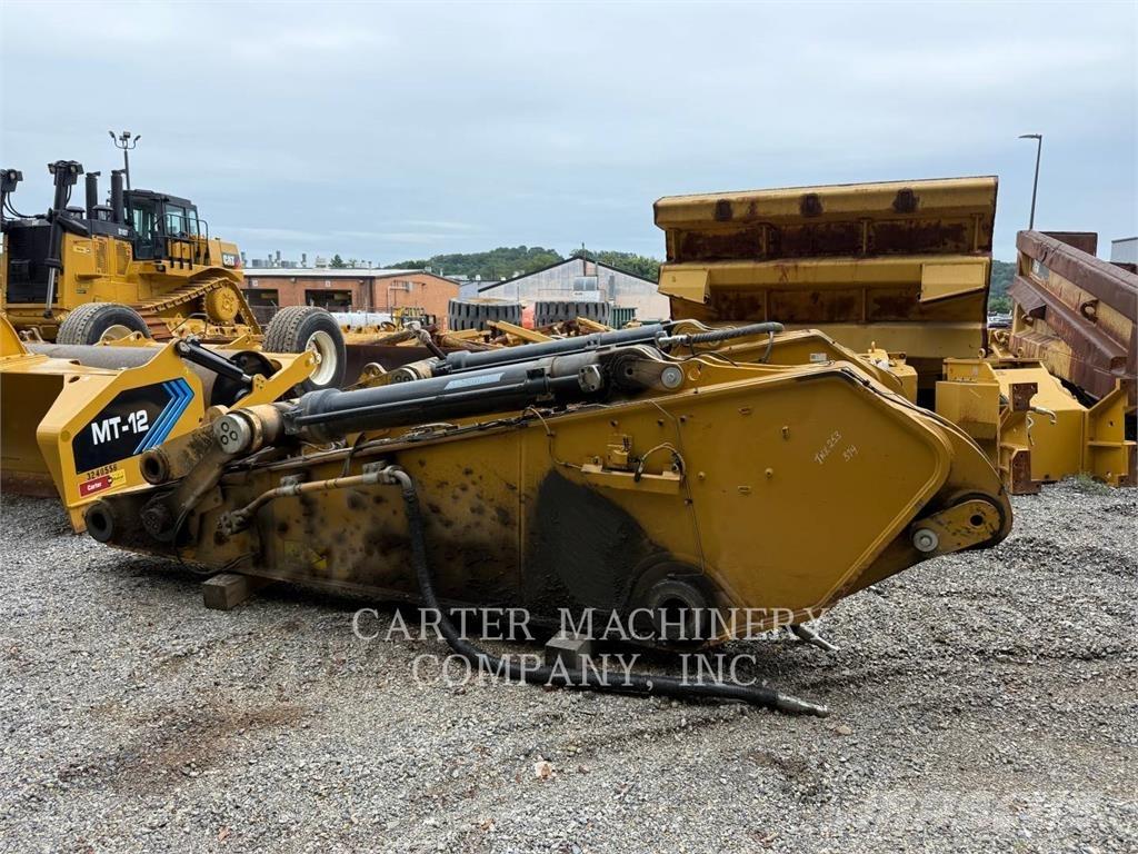 CAT 374-07 Kāpurķēžu ekskavatori