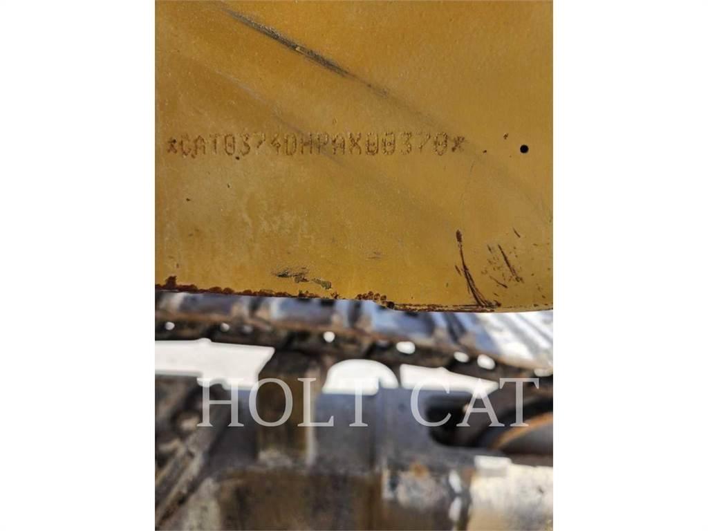 CAT 374DL Kāpurķēžu ekskavatori