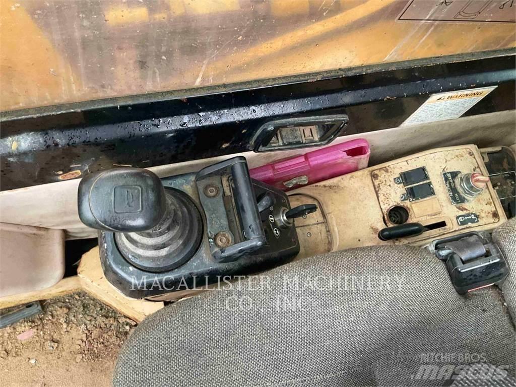 CAT 375L Kāpurķēžu ekskavatori