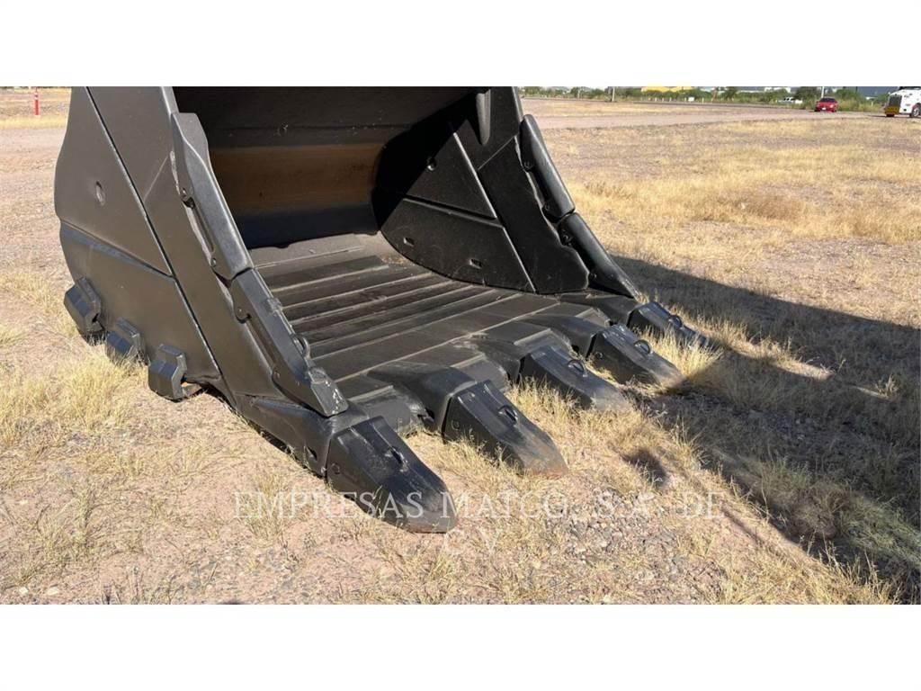 CAT 390DL Kāpurķēžu ekskavatori