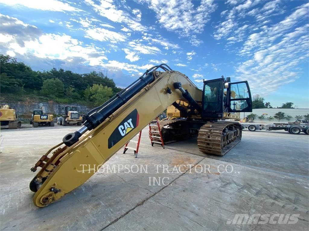 CAT 390FL Kāpurķēžu ekskavatori