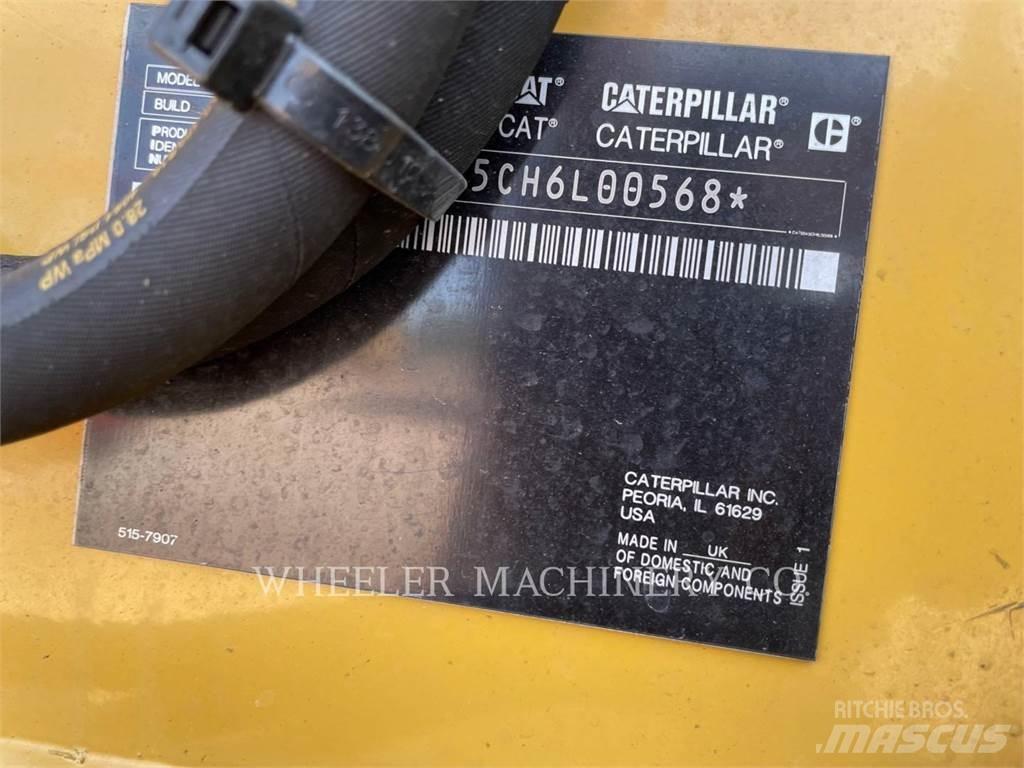 CAT 415 IL Ekskavatori-iekrāvēji