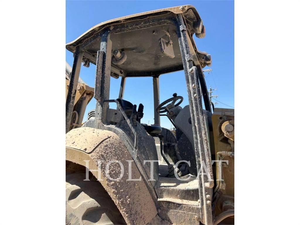 CAT 416 4SX Ekskavatori-iekrāvēji