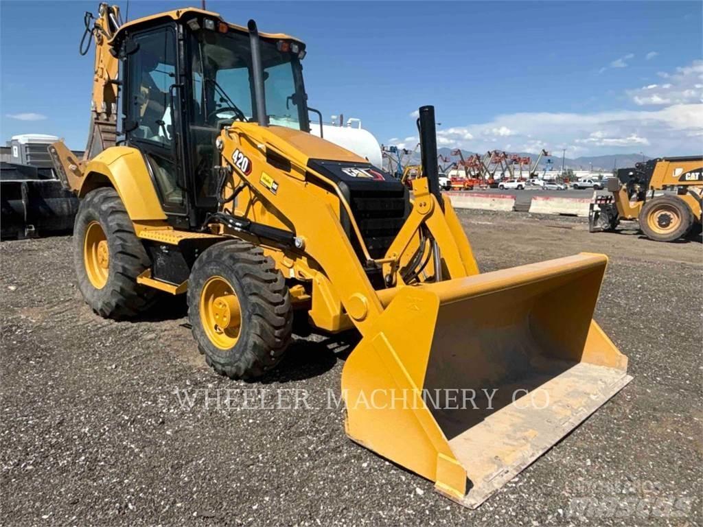 CAT 420 Ekskavatori-iekrāvēji