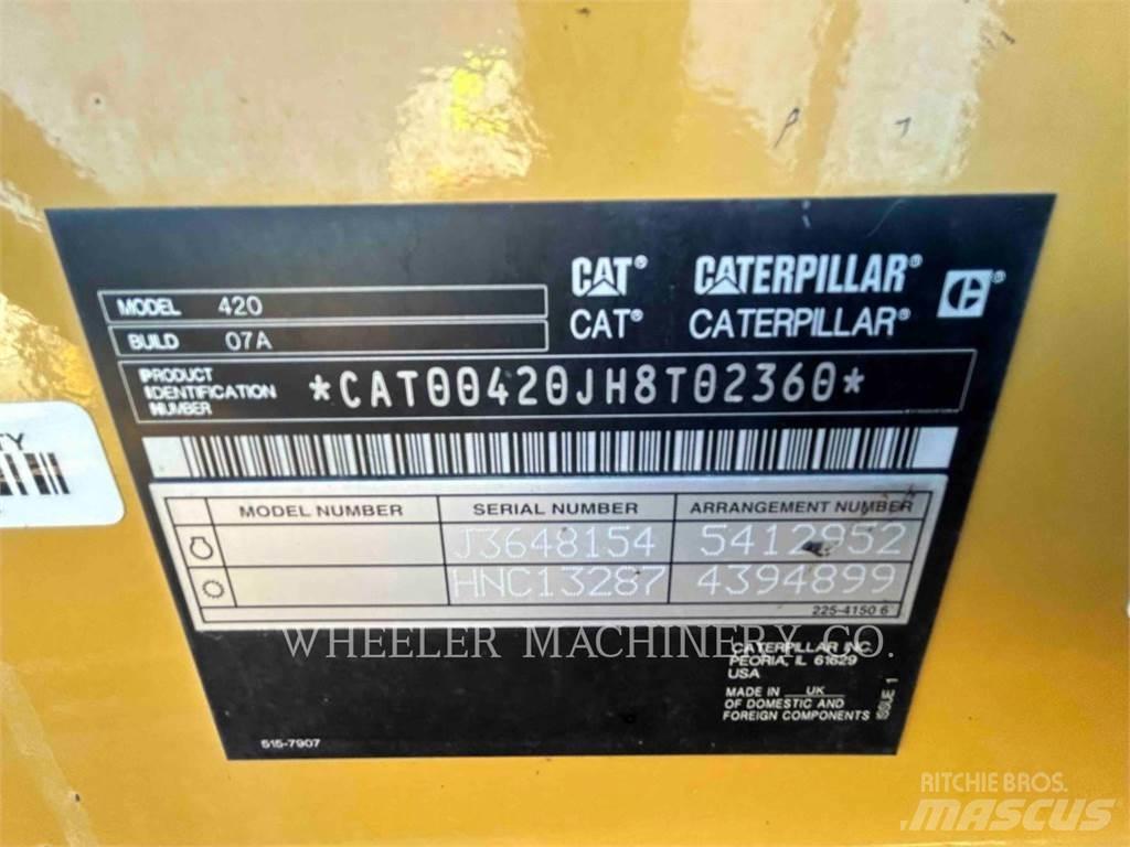 CAT 420 Ekskavatori-iekrāvēji