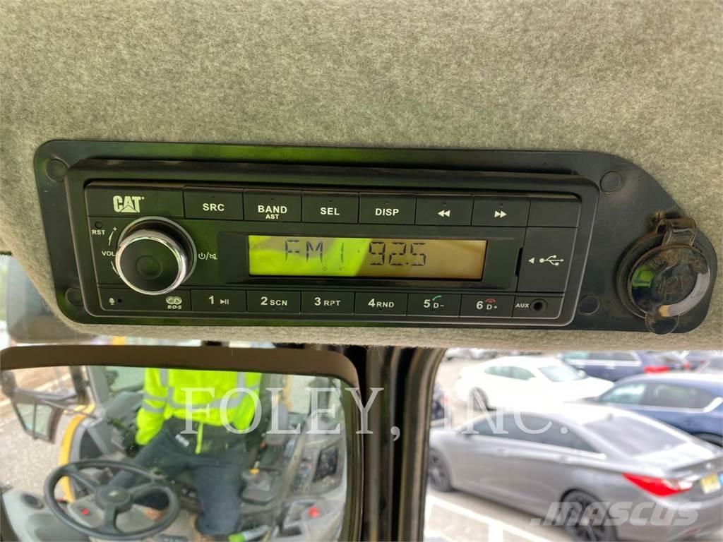 CAT 420-07XE Ekskavatori-iekrāvēji