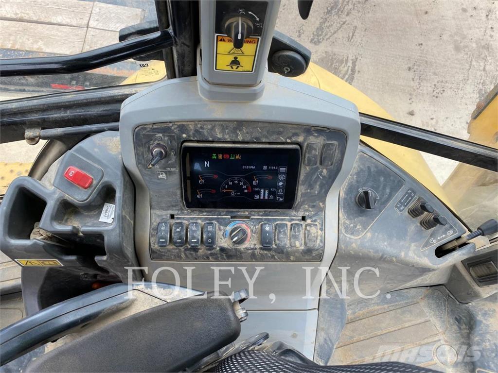 CAT 420-07XE Ekskavatori-iekrāvēji