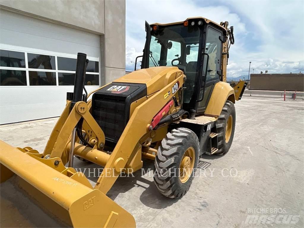 CAT 420 CF Ekskavatori-iekrāvēji