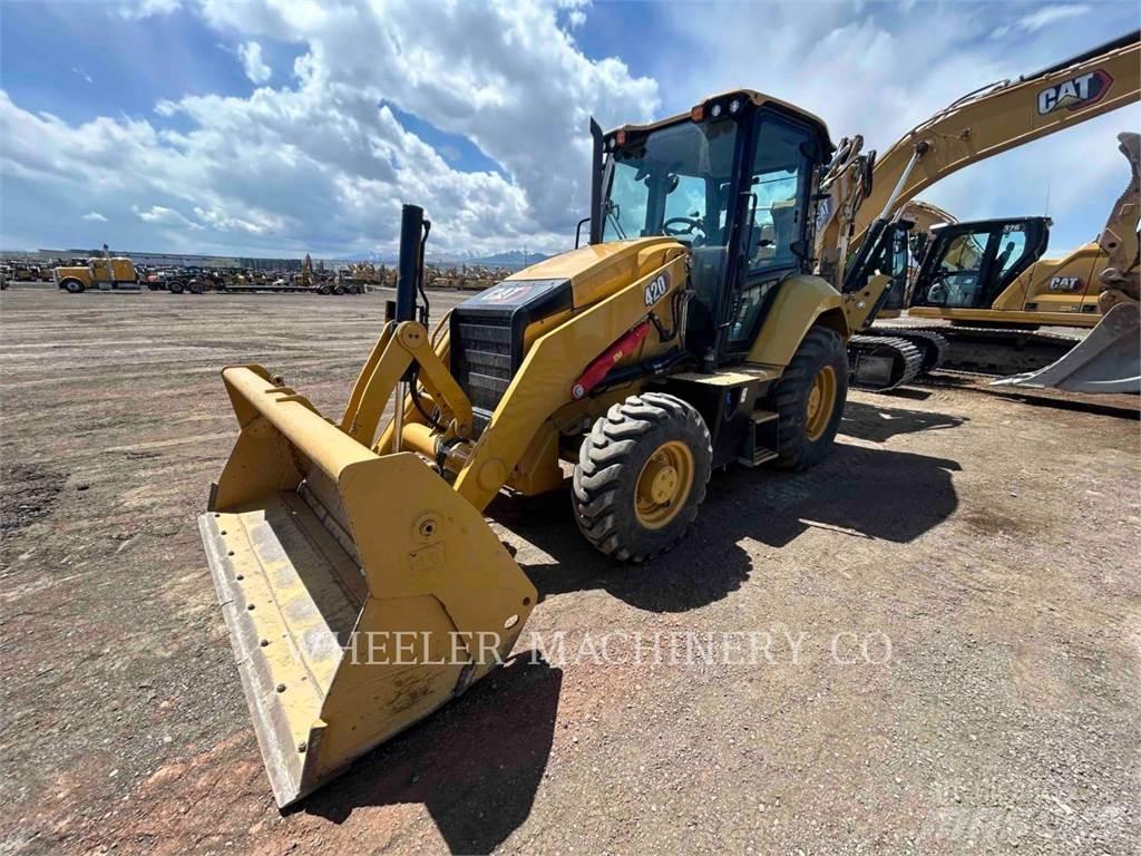 CAT 420 CF Ekskavatori-iekrāvēji