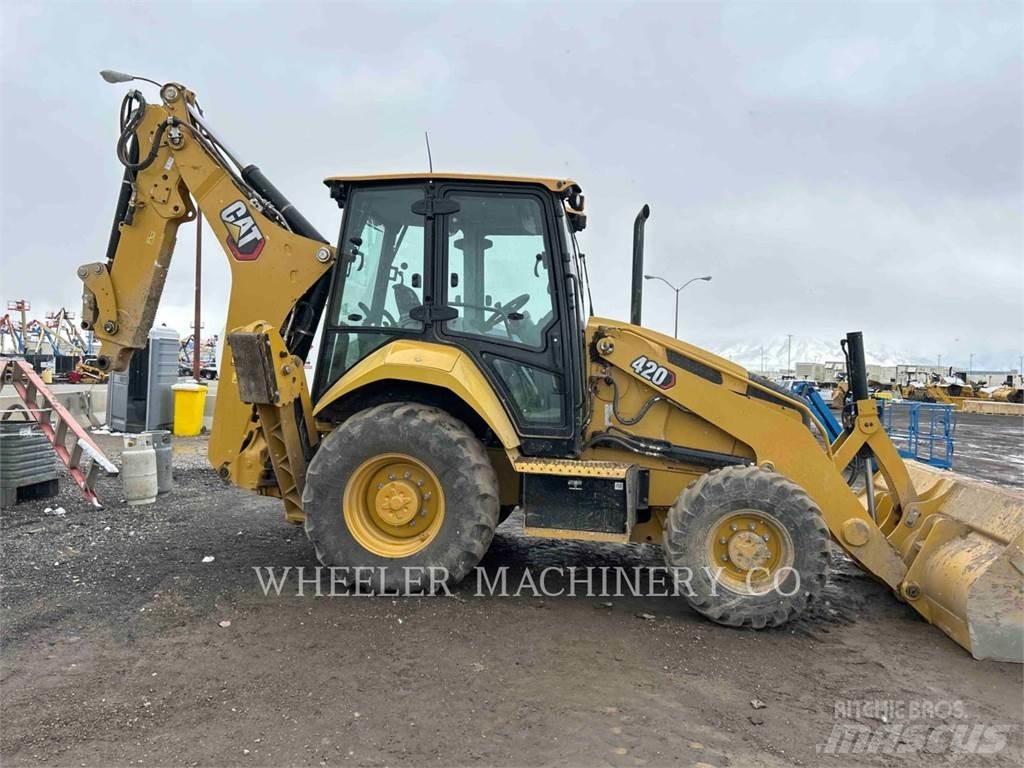 CAT 420 CF Ekskavatori-iekrāvēji