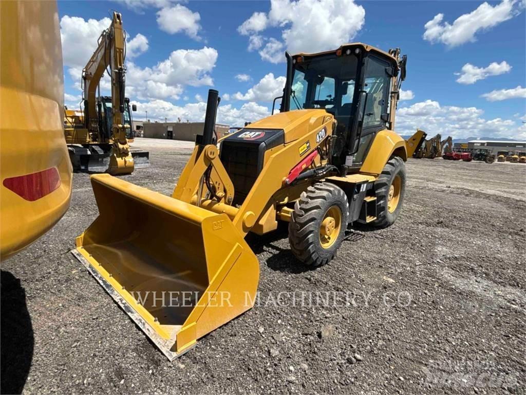 CAT 420 CF Ekskavatori-iekrāvēji
