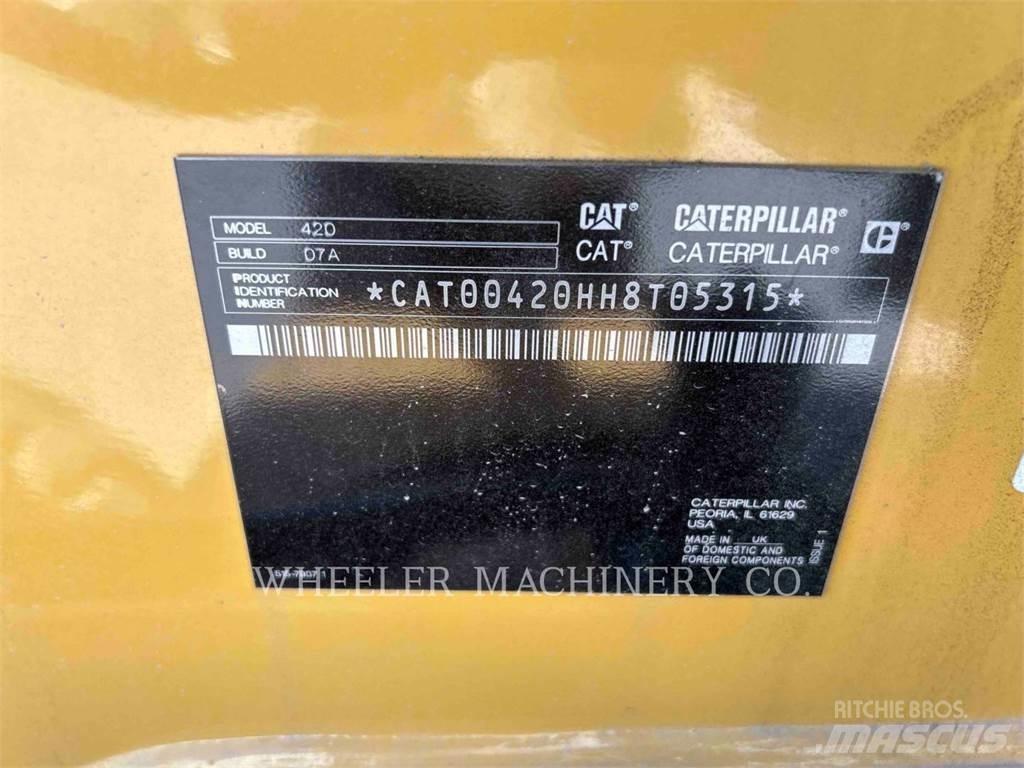 CAT 420 CF Ekskavatori-iekrāvēji