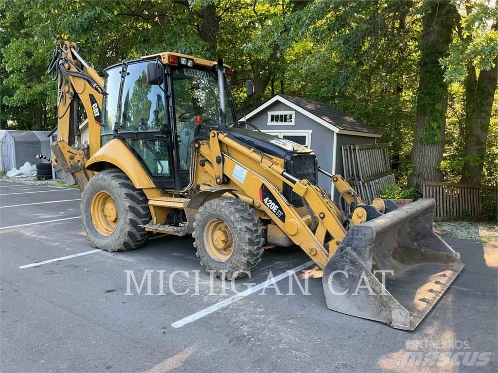 CAT 420E Ekskavatori-iekrāvēji