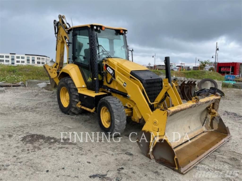 CAT 420F2 Ekskavatori-iekrāvēji