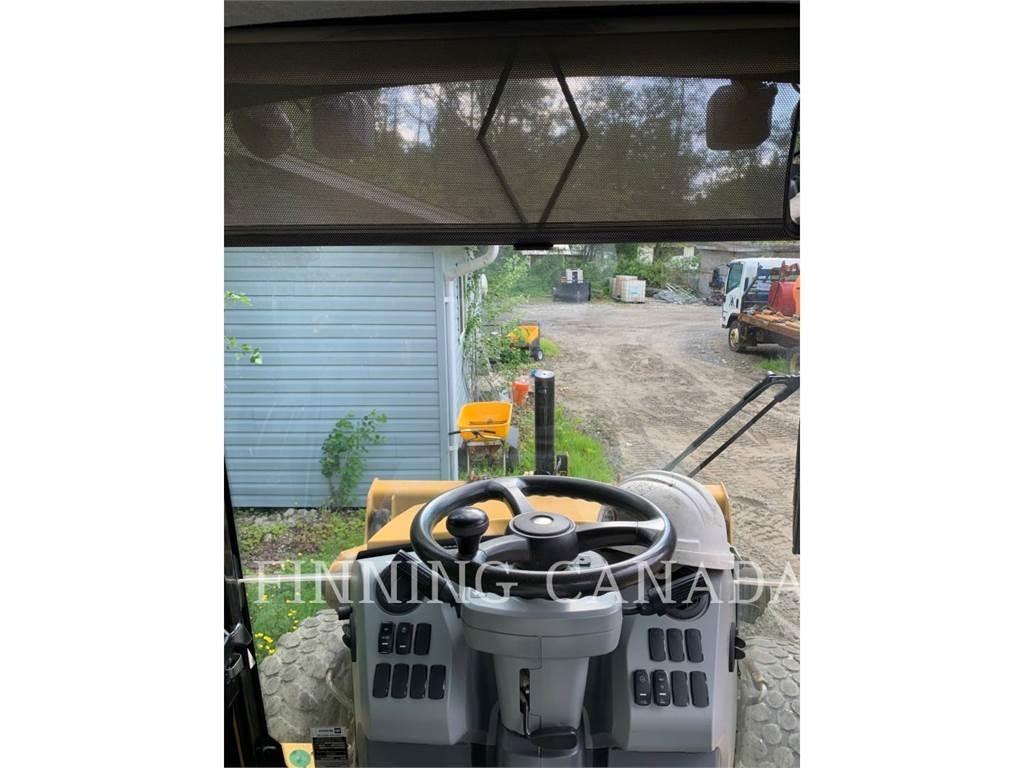 CAT 420F2 Ekskavatori-iekrāvēji