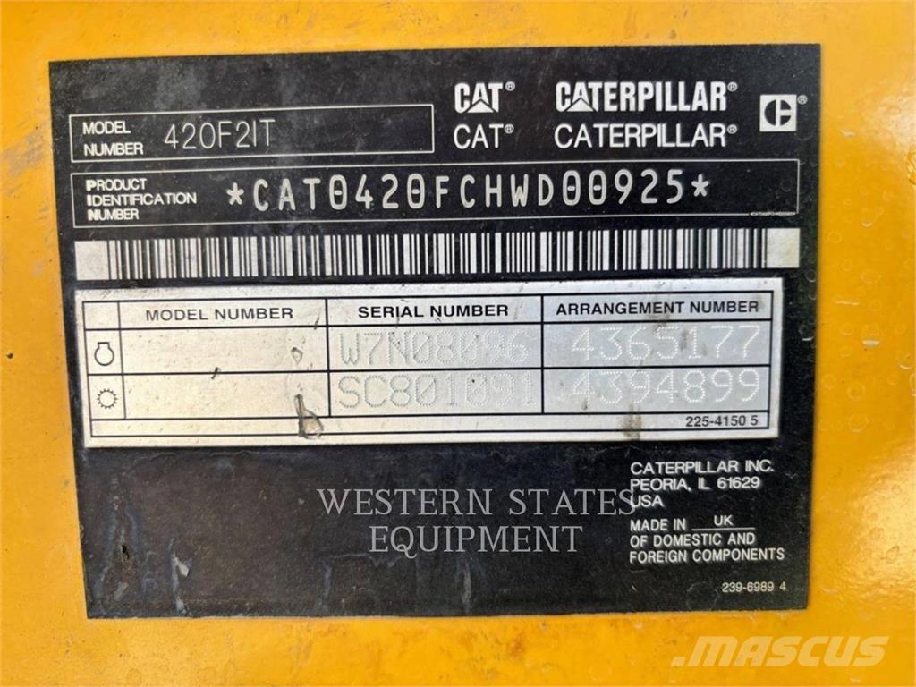 CAT 420F2 Ekskavatori-iekrāvēji