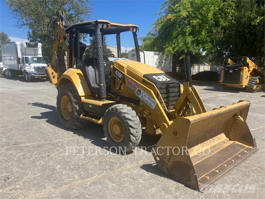 CAT 420F2 Ekskavatori-iekrāvēji