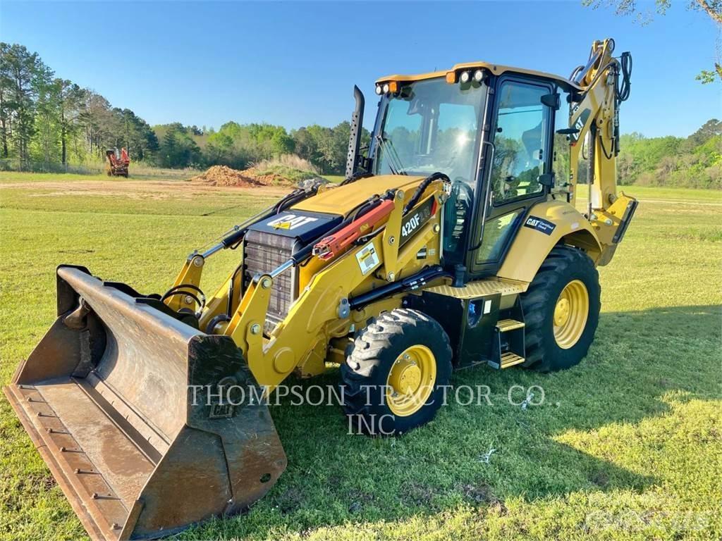 CAT 420F2 Ekskavatori-iekrāvēji
