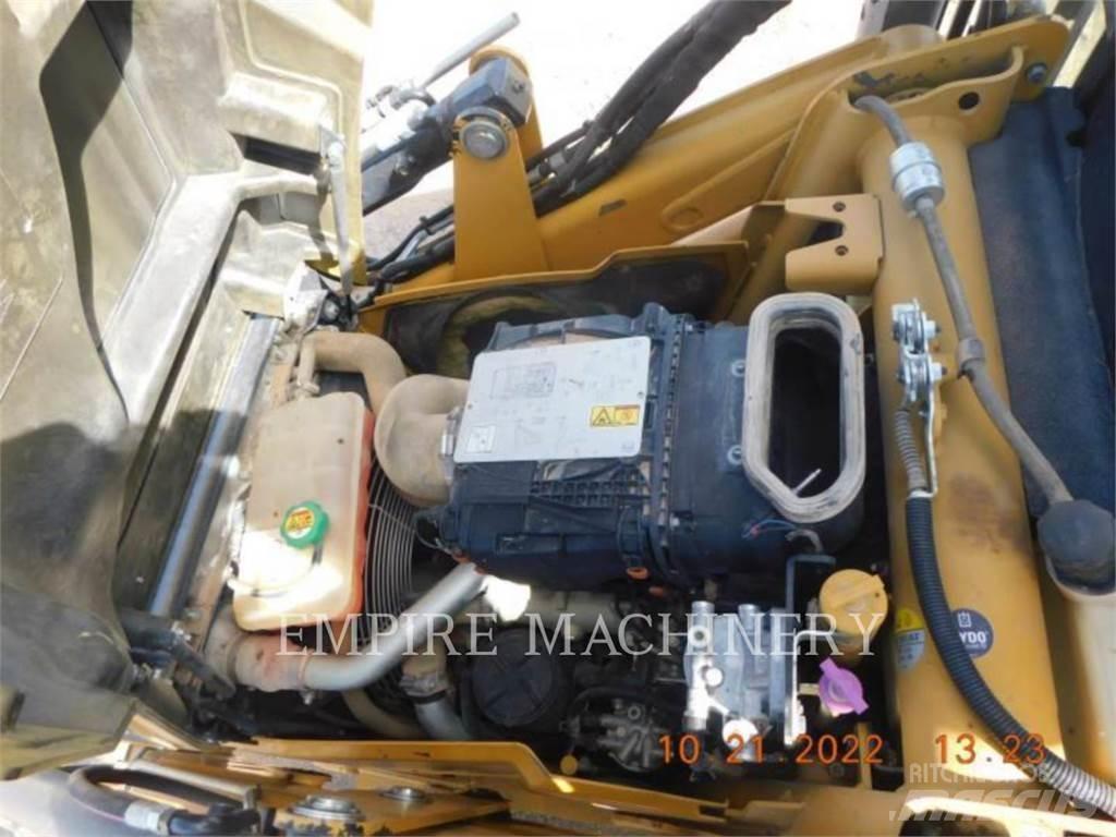 CAT 420F24EOIP Ekskavatori-iekrāvēji
