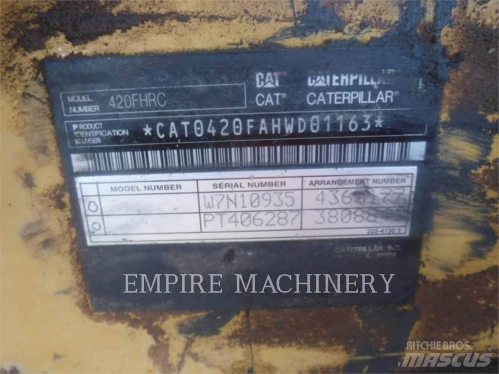 CAT 420F2E4OIP Ekskavatori-iekrāvēji
