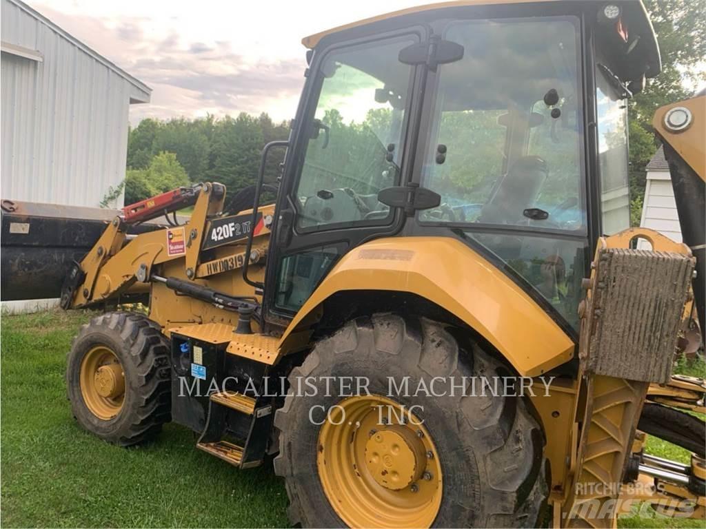 CAT 420F2IT Ekskavatori-iekrāvēji