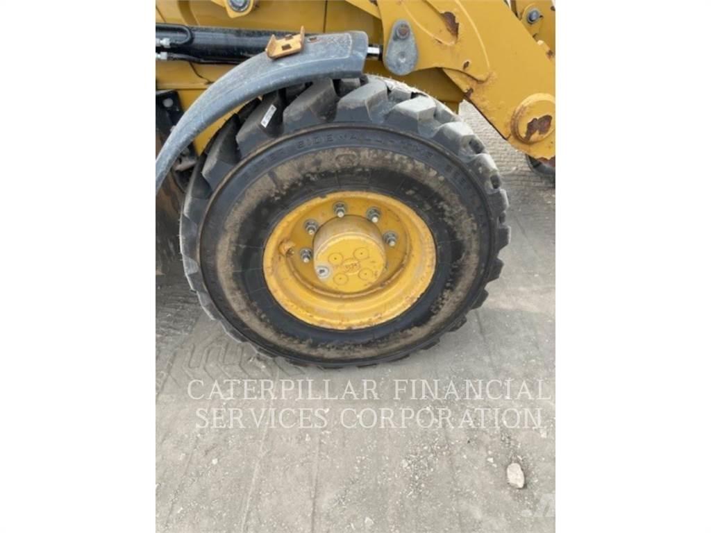 CAT 420F2IT Ekskavatori-iekrāvēji