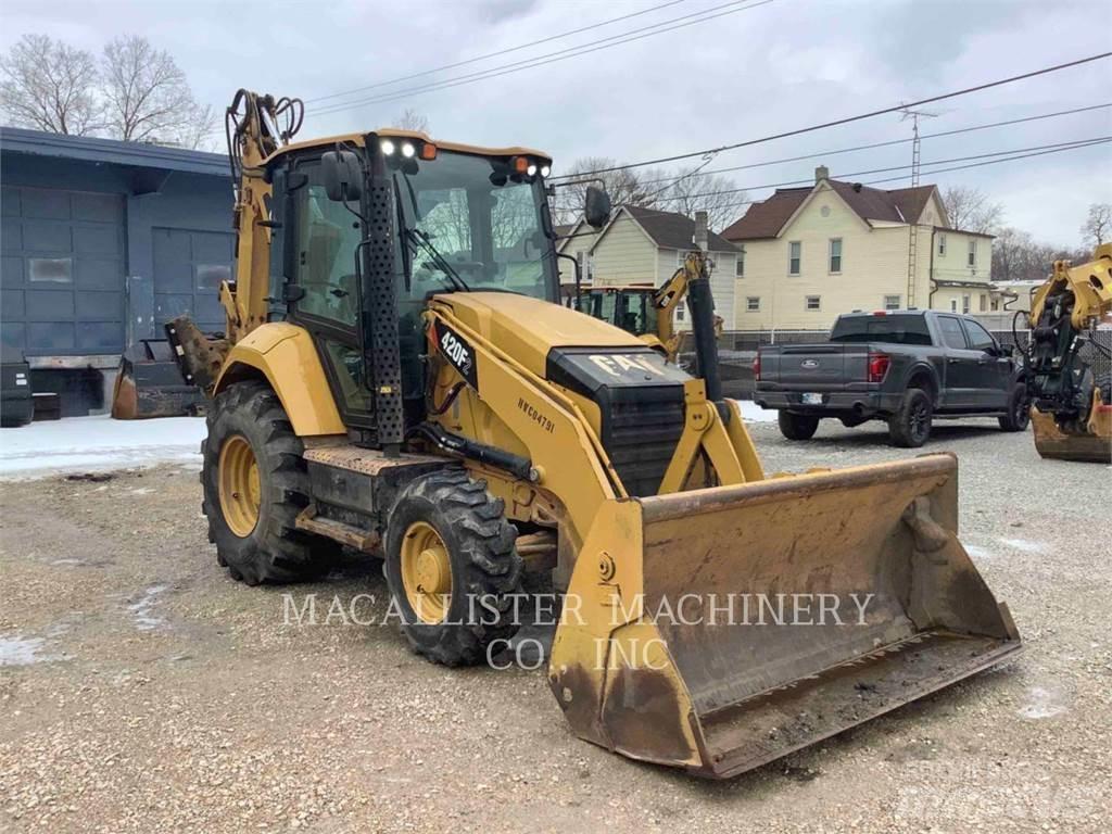 CAT 420F2ST Ekskavatori-iekrāvēji