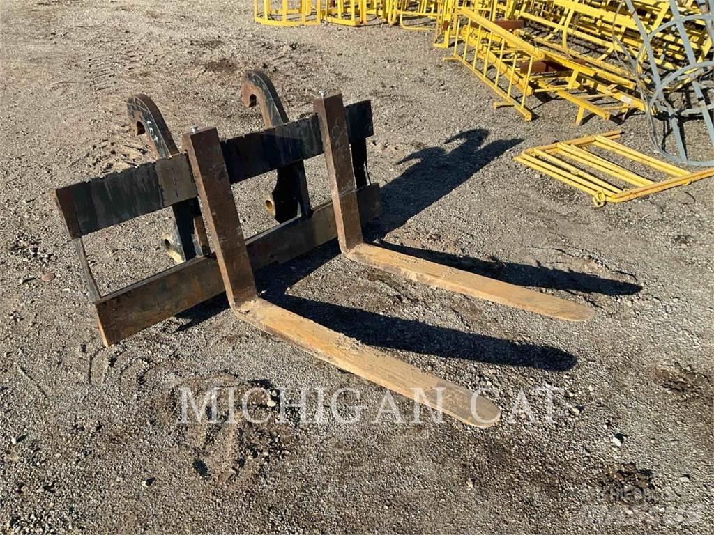 CAT 420FIT A Ekskavatori-iekrāvēji