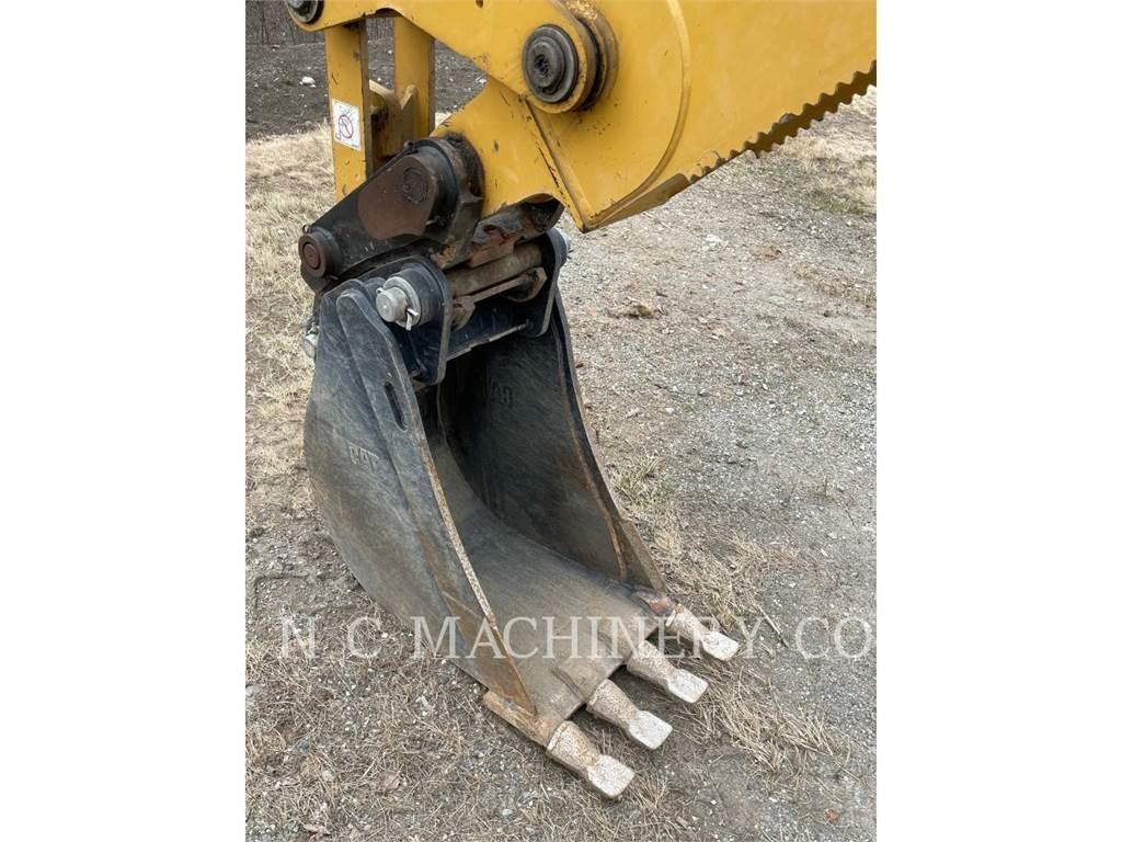 CAT 420XE Ekskavatori-iekrāvēji