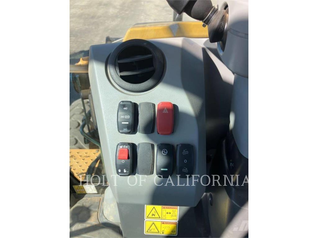 CAT 420XE Ekskavatori-iekrāvēji