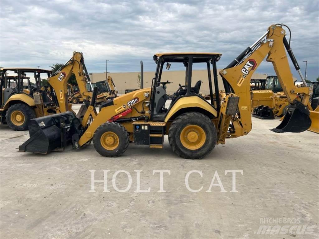 CAT 420XE IT4S Skrēperi