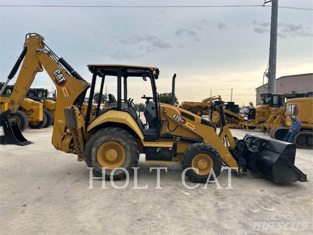 CAT 420XE IT4S Skrēperi