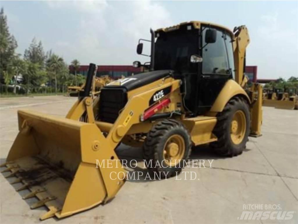 CAT 422E Ekskavatori-iekrāvēji