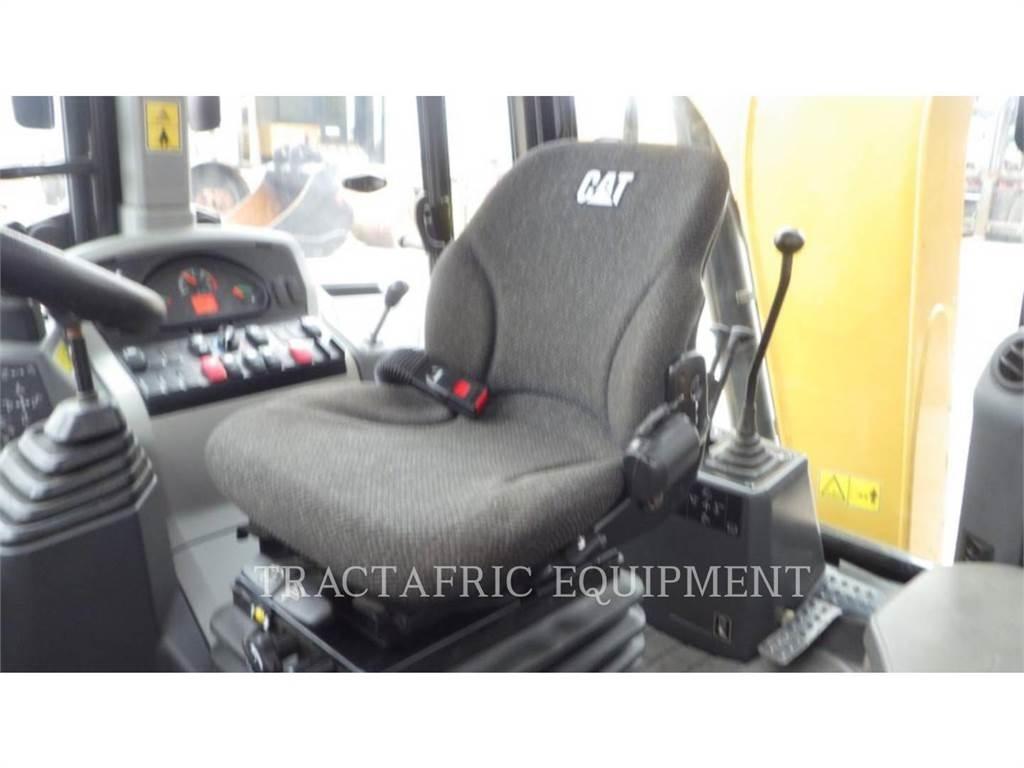 CAT 426F2LRC Ekskavatori-iekrāvēji