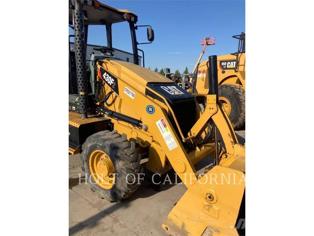 CAT 430 Ekskavatori-iekrāvēji