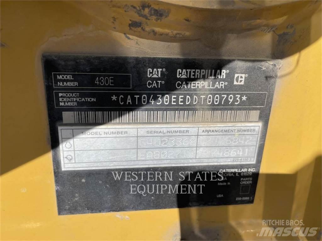 CAT 430E Ekskavatori-iekrāvēji