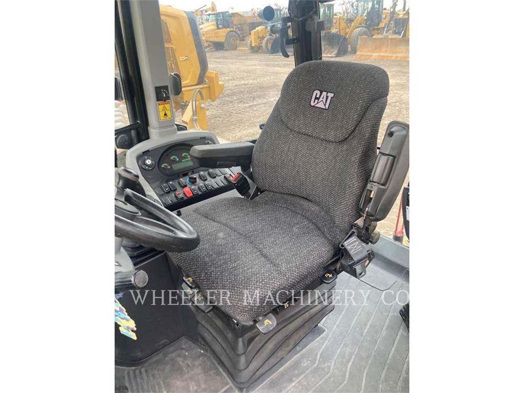 CAT 430F2 ITCF Ekskavatori-iekrāvēji