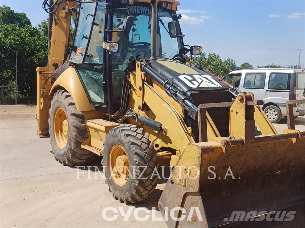CAT 432F Ekskavatori-iekrāvēji