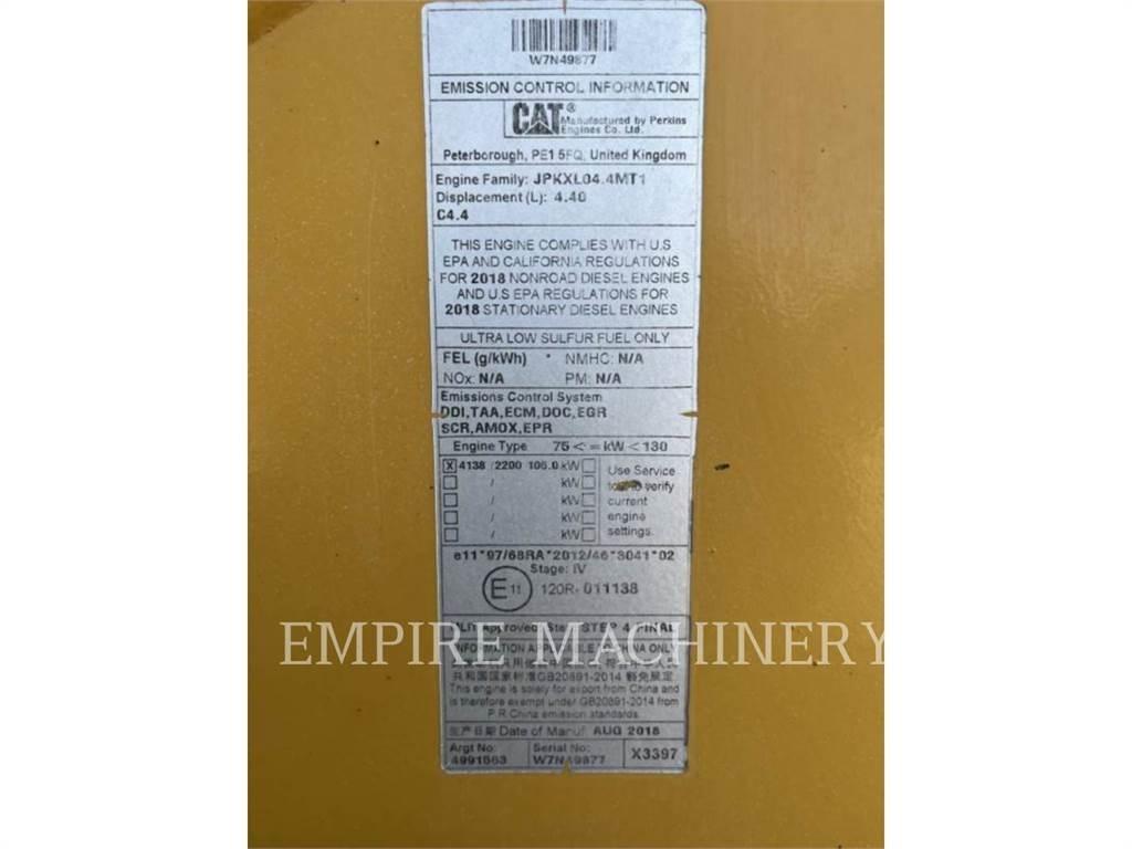CAT 450-074EOP Ekskavatori-iekrāvēji