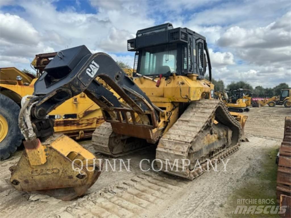 CAT 517 GR Šķeldotāji