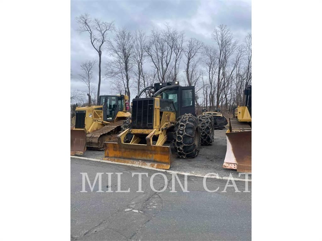 CAT 535C Šķeldotāji