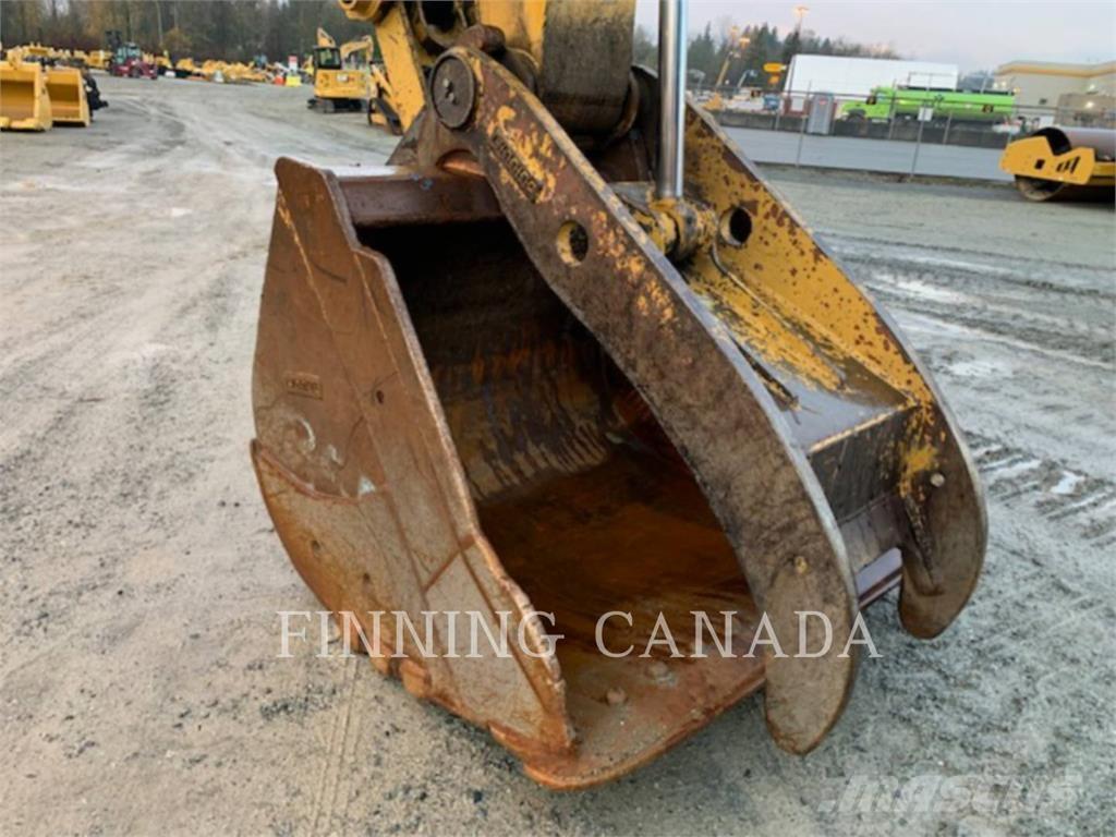 CAT 568FM RB Kāpurķēžu ekskavatori