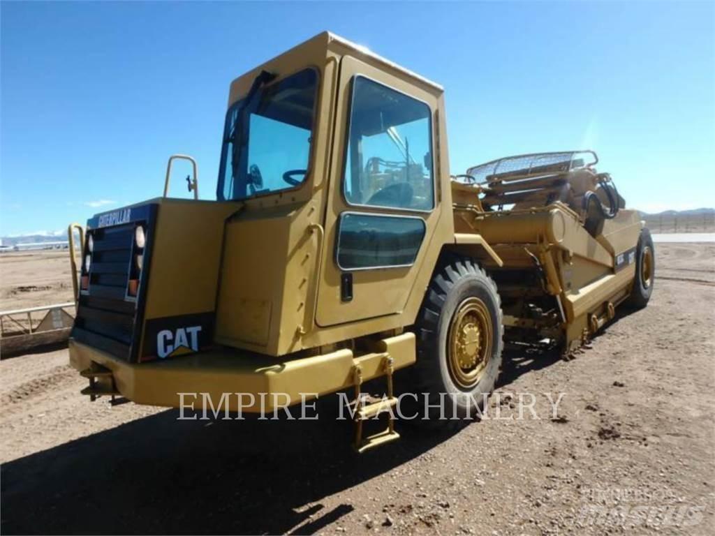 CAT 613C Skrēperi