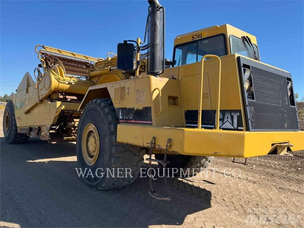 CAT 615C II Skrēperi