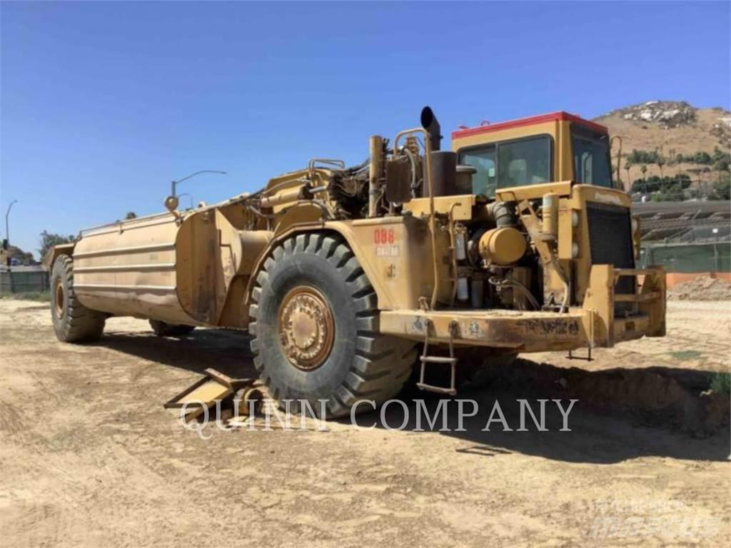 CAT 621F Skrēperi
