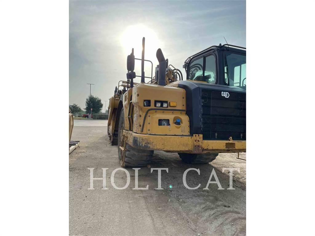 CAT 623K Skrēperi