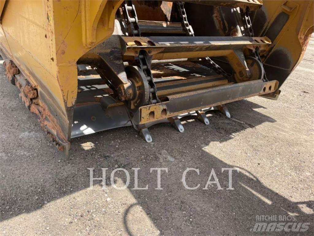 CAT 623K Skrēperi