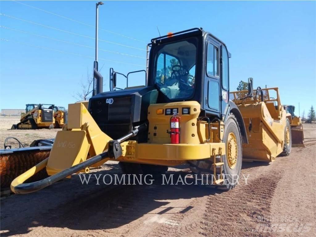 CAT 627 Skrēperi