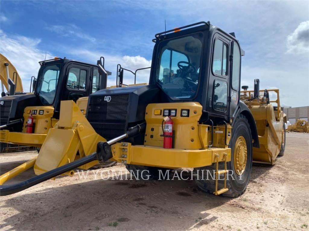 CAT 627 Skrēperi