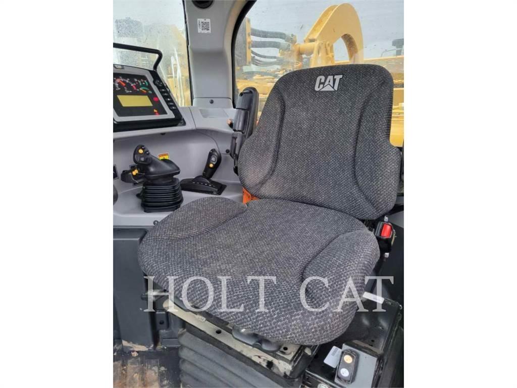 CAT 627 Skrēperi